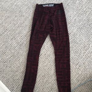 Nike maroon and black leggings